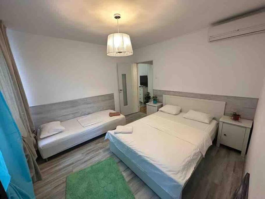 24 Ior By Green Apartments Bukarest Kültér fotó