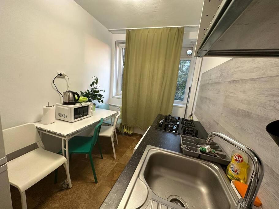 24 Ior By Green Apartments Bukarest Kültér fotó