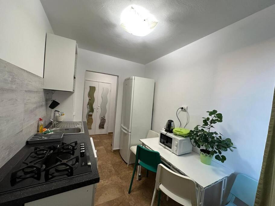 24 Ior By Green Apartments Bukarest Kültér fotó